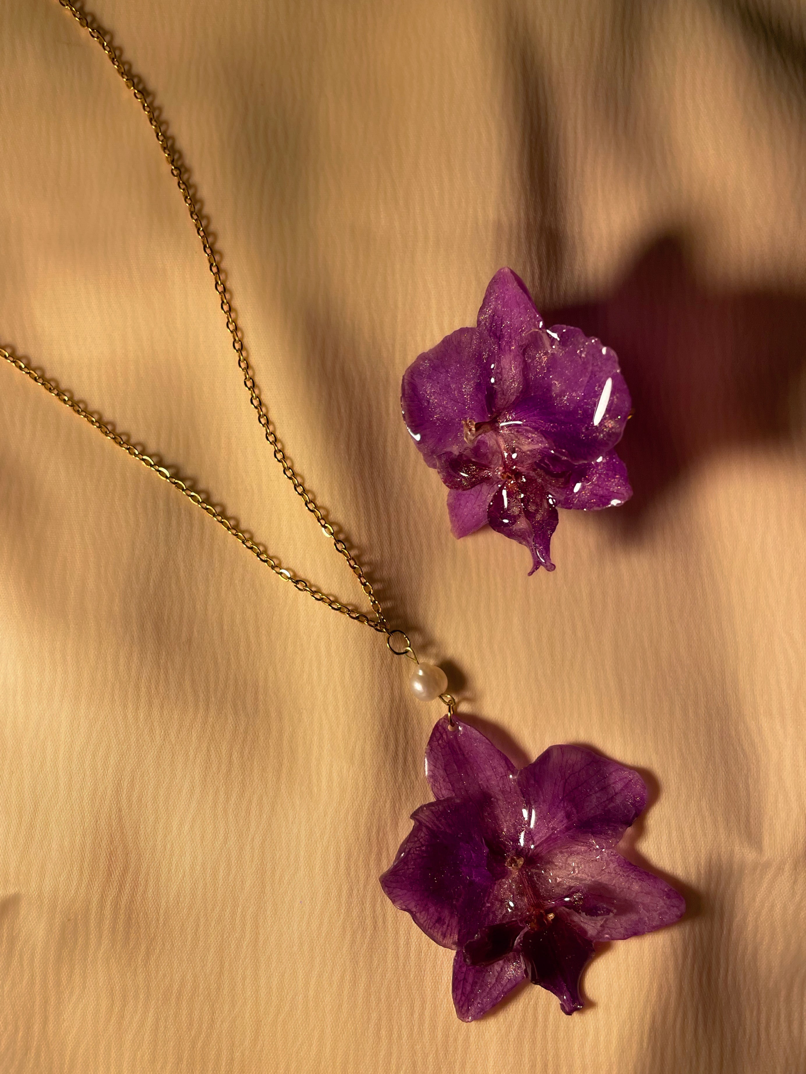 Orchid Solitaire Necklace - CocoSorella