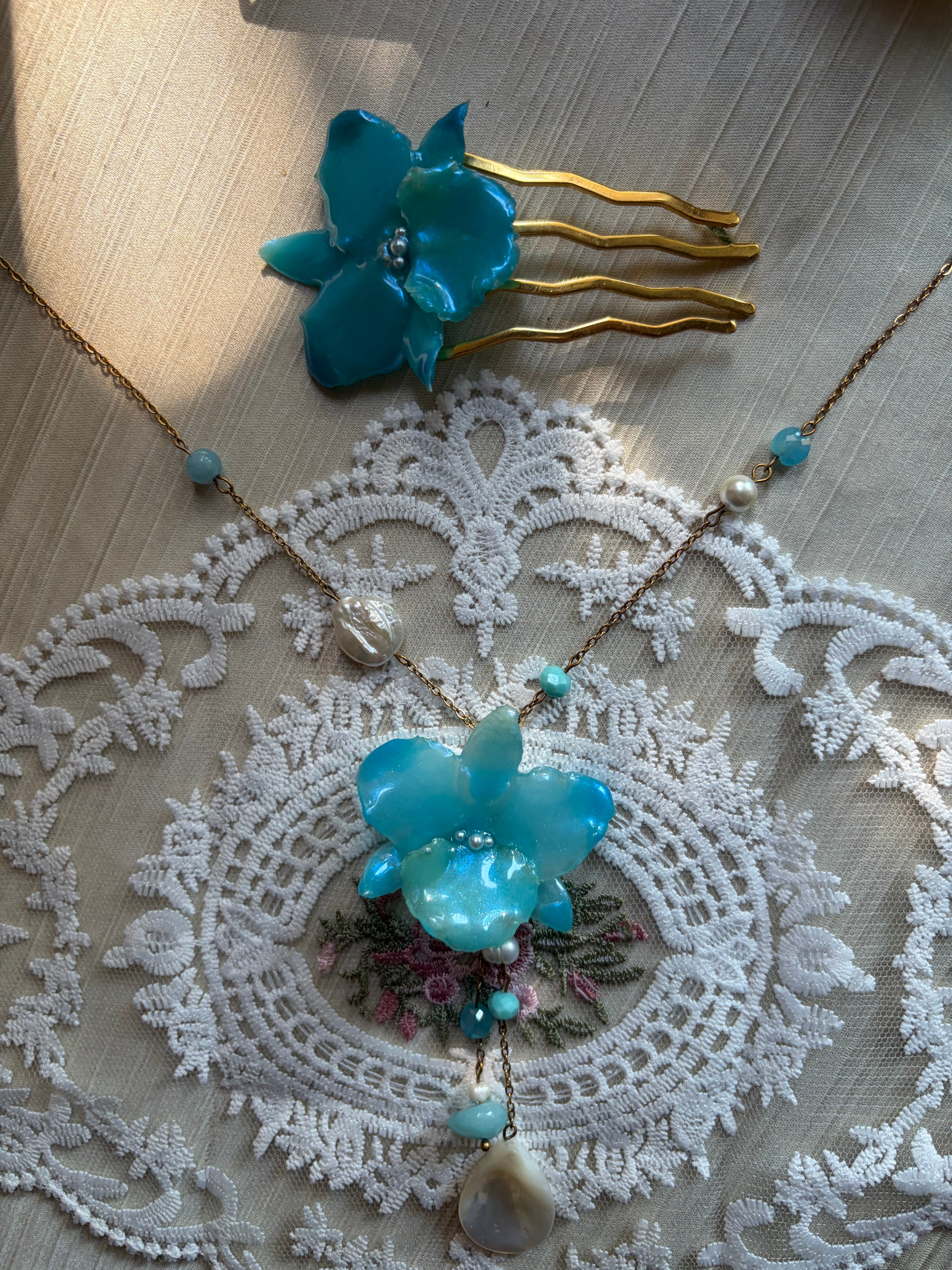Water Nymph Hair Comb