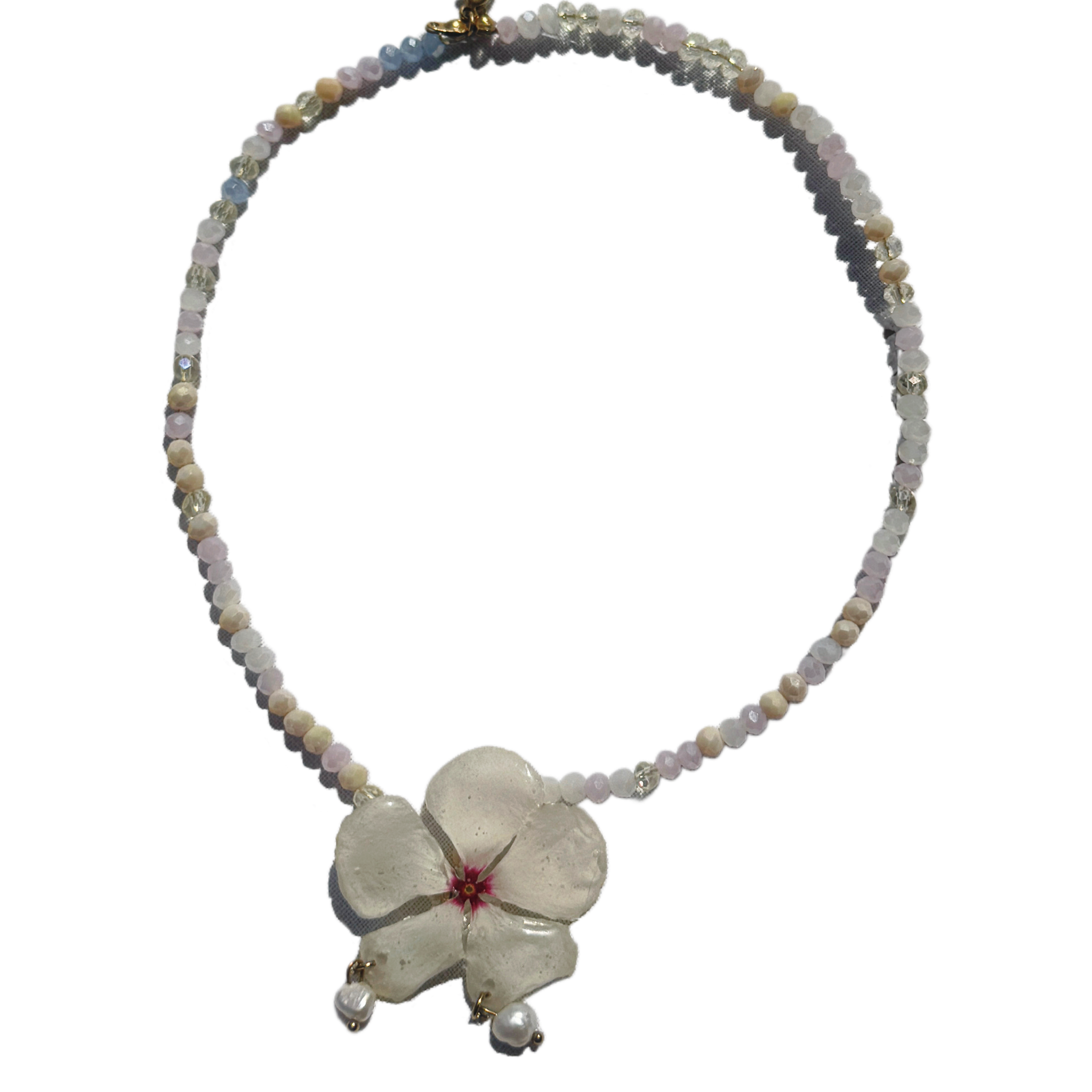 Pearl Vinca Necklace