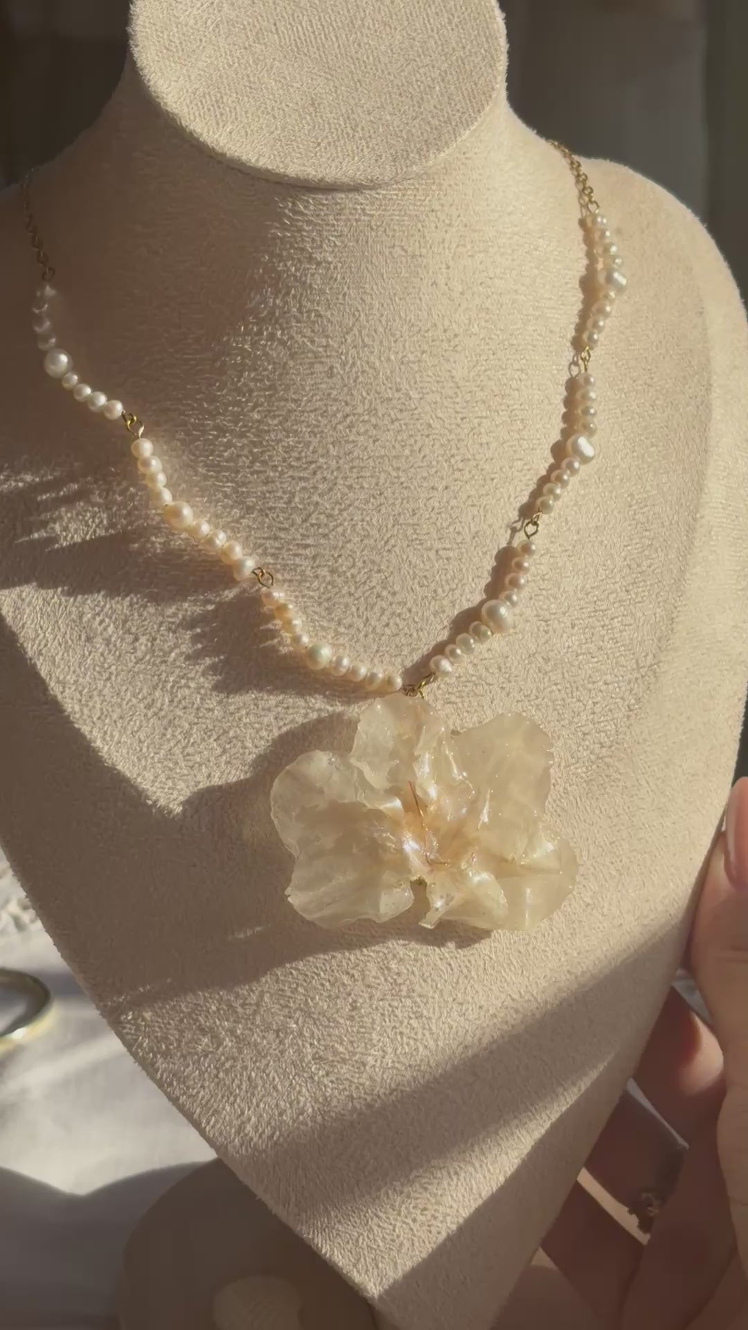 Ivory Pearl Necklace